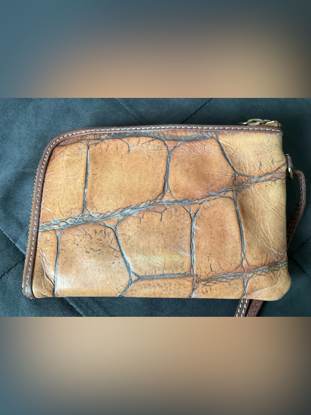 Dooney & Bourke Croc Embossed Vintage Wristlet Wallet Cognac Y2K - Picture 6 of 14